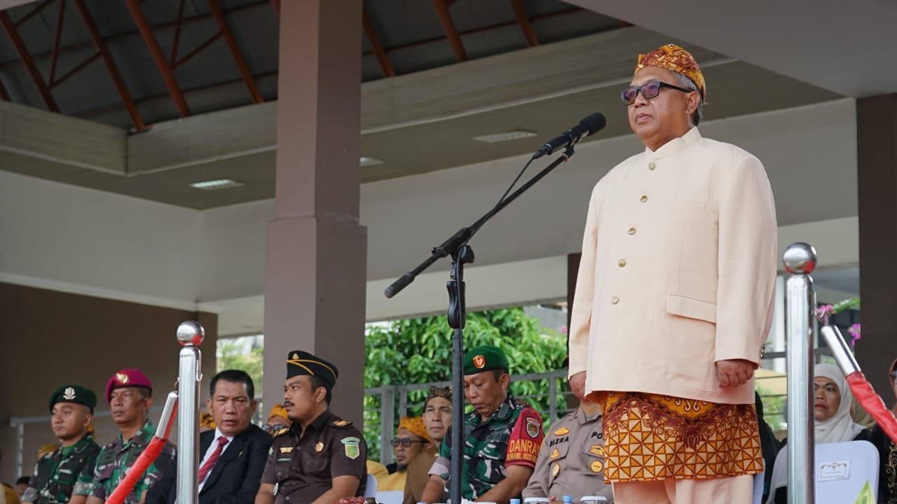 HARI PENDIDIKAN NASIONAL 2024, BUPATI MARWAN TEKANKAN PEMBENTUKAN KARAKTER 6 440805142 821124530049387 2006484467715980392 n