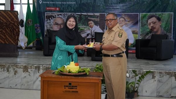 SEMINAR NASIONAL UMMI, BUPATI MASA DEPAN BANGSA SALAH SATUNYA BERGANTUNG PADA SEKTOR PERTANIAN 5 448200227 846021554226351 2490188693331543856 n