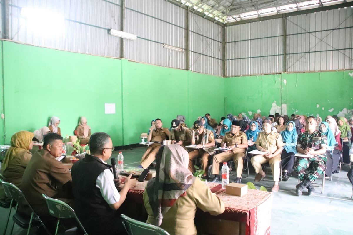 WABUP MONITORING GERAKAN INTERVENSI PENCEGAHAN STUNTING DI KECAMATAN GUNUNGGURUH 6 449039854 854843176677522 6591541686407688038 n