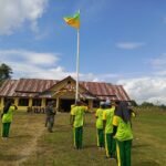 Siap Kibarkan Merah Putih di Perbatasan, Satgas Yonif 310/KK Latih Paskibraka Jelang HUT RI Ke-79 4 WhatsApp Image 2024 08 13 at 07.56.51