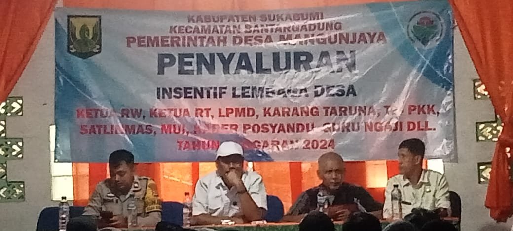 Penyaluran insentif Lembaga Desa Mangunjaya Kec. Bantargadung Anggaran Tahun 2024 5 WhatsApp Image 2024 08 22 at 21.44.11