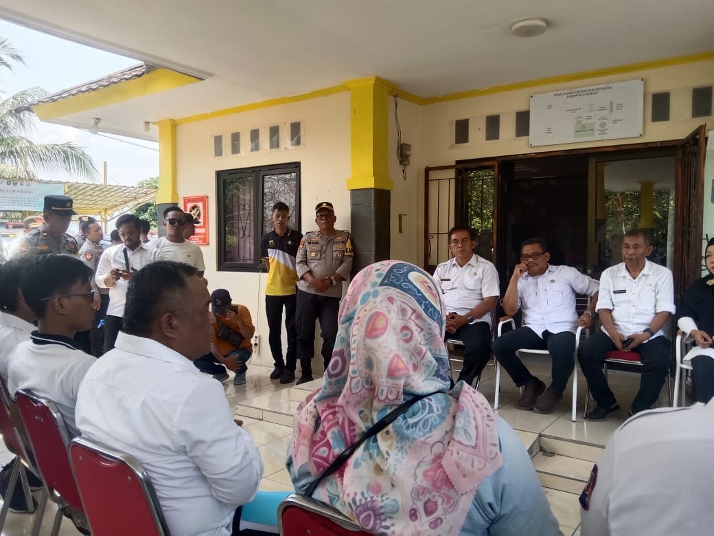 DMI Geruduk Dinkes Kabupaten Sukabumi Terkait Dugaan Korupsi Alkes di RSUD Pelabuhan Ratu, Anggaran DAK 2024 1 WhatsApp Image 2024 10 30 at 21.18.15