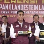 kabareskrim polri komjen pol drs wahyu widada menggelar rilis pengungkapan laboratorium narkoba di uluwatu bali 1 169