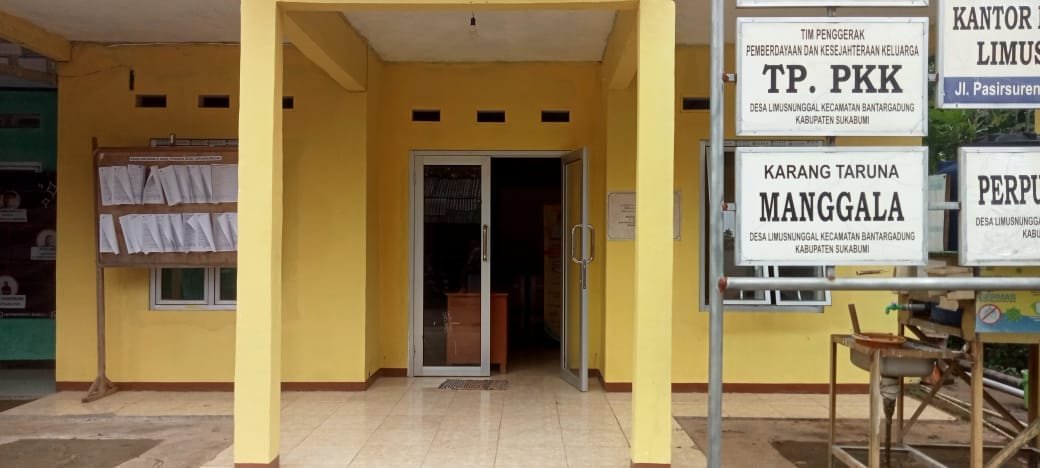 Pembangunan Rehabilitasi Kantor Desa Limusnunggal, Kecamatan Bantargadung, Sukses Dijalankan dengan Anggaran Banprop Tahun 2024 10 WhatsApp Image 2024 12 02 at 17.20.54