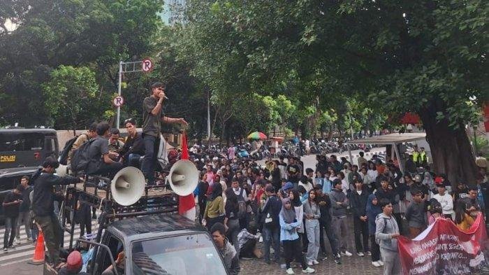 Aliansi Pemuda dan Masyarakat Antvv