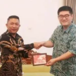 Wakil Bupati Sukabumi Apresiasi Kerjasama Pendidikan Internasional dengan Yangzhou Polytechnic Institute Tiongkok 2 Wabup Sukabumi H Andreas bersama Mr Wang Luyang