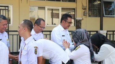 Bupati Sukabumi Paparkan Berbagai Program Pemerintah dalam Apel Dinas Pendidikan 1 1000988381 400x225 1