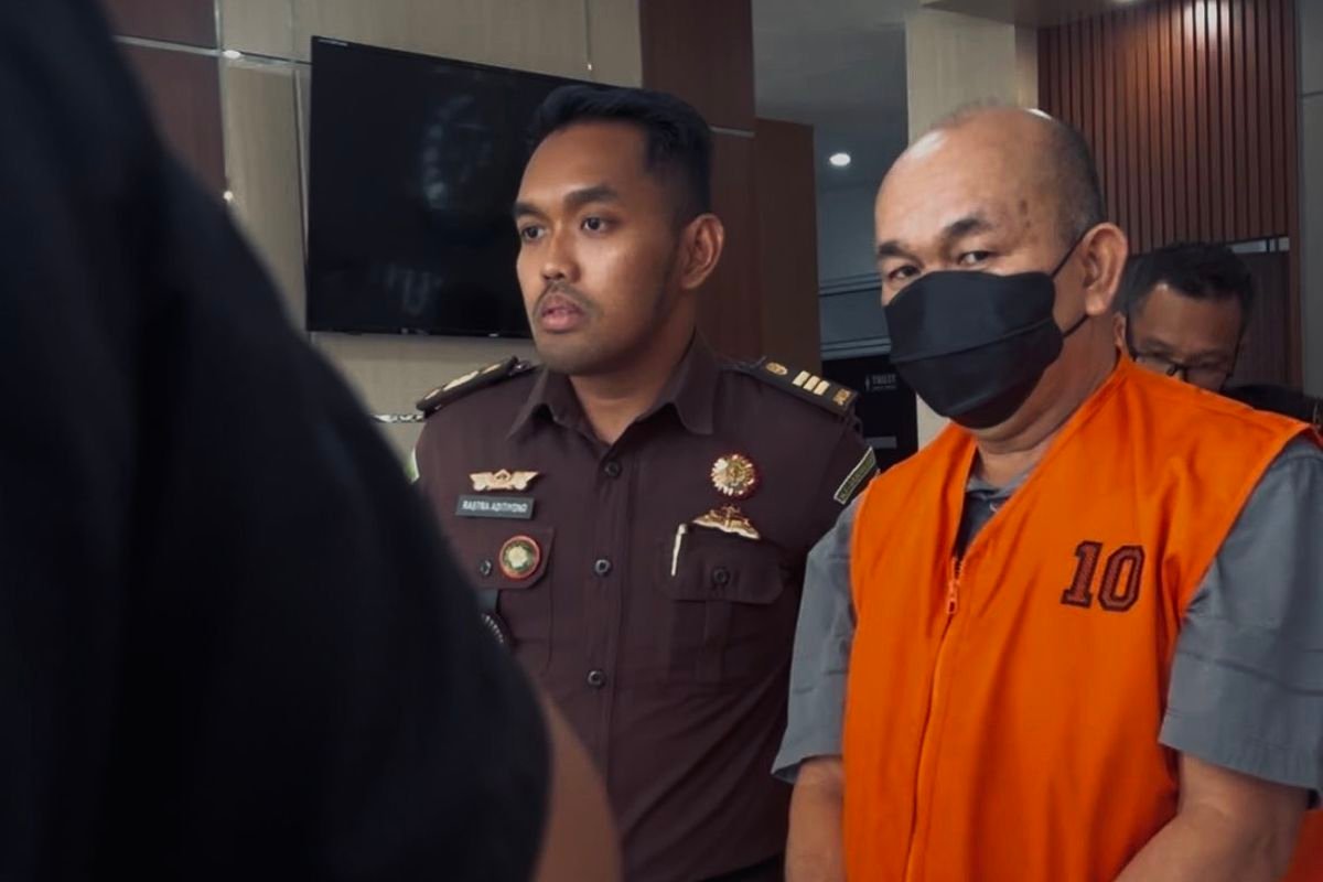 Kadis Kominfo Kalbar Resmi Ditahan, Terseret Kasus Korupsi Proyek Serat Optik Rp 6 Miliar 9 68109a4143089