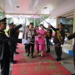 Pedang Pora dan Tari Muang Sangkal Sambut Kedatangan Kapolres Sumenep yang Baru 2 WhatsApp Image 2025 04 15 at 12.35.53 ee886f61