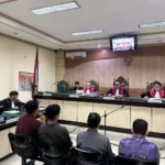 Kasus OTT KPK di Dinas PUPR Kalsel: Solhan Bantah Patok Fee, Saksi Justru Sebut Ada Arahan Langsung 2 WhatsApp Image 2025 04 24 at 210402 2853637510