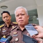 Karena Sakit, Kejagung Alihkan Penahanan Direktur Pemberitaan JakTV Jadi Tahanan Kota: Terlibat Permufakatan Jahat Giring Opini Publik 2 kapuspenkum kejagung harli siregar taufiq sdetikcom 1745219875421 169