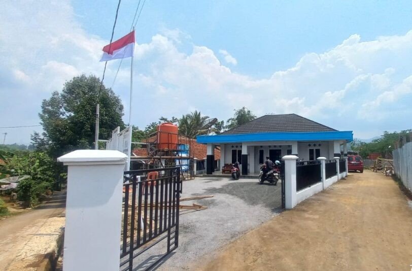 Warga Pertanyakan Transparansi Kades Kertamukti: BUMDes Roti Gagal, Bibit Durian Tak Jelas 1 1000351914 1024x576 1