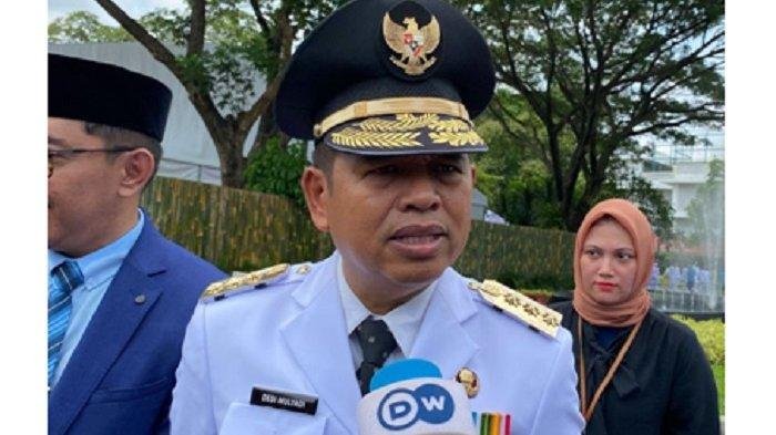 Gubernur Dedi Mulyadi Akui Telah Kecewakan DPRD Jabar, Sampaikan Permintaan Maaf di Hadapan Ketua DPRD 1 20250220 Sosok Dedi Mulyadi Gubernur Jabar Copot Kepsek