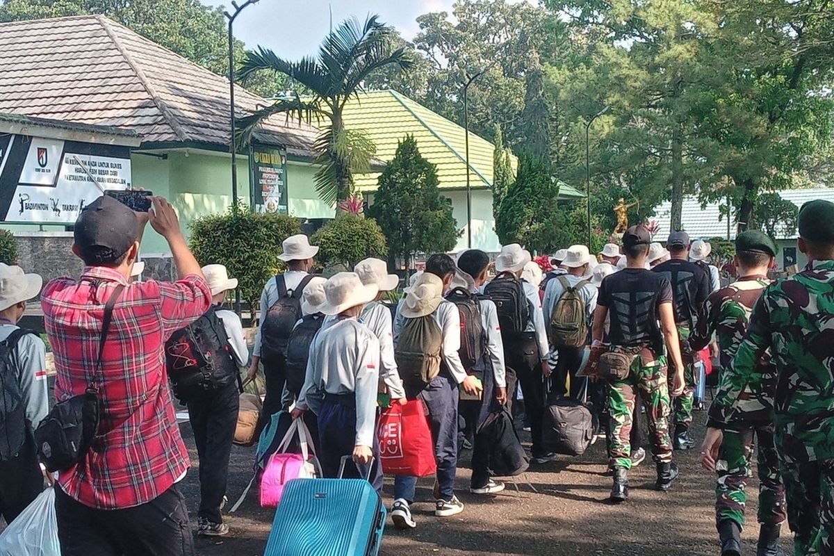 Program Kirim Siswa Nakal ke Barak Militer Menuju Skala Nasional? Ini Catatan Para Pengamat Pendidikan 10 6819bace370b2