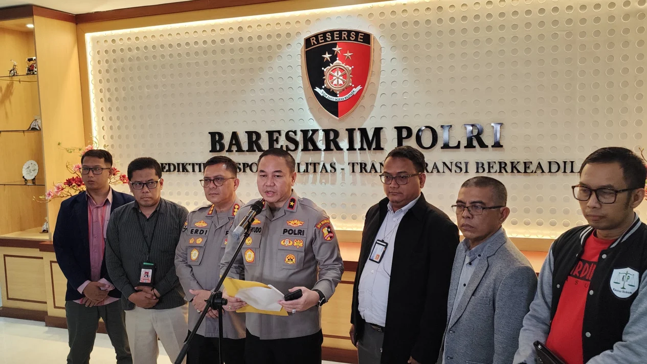 Penahanan Mahasiswi Pembuat Meme Prabowo-Jokowi Ditangguhkan, ITB Siapkan Pembinaan Karakter dan Etika Digital 1 6820d3660cf80 bareskrim tangguhkan penahanan mahasiswi itb usai unggah meme prabowo jokowi 1265 711