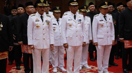 Gagal Dilantik, Dua Calon Pejabat DKI Jakarta Tertahan Restu Kemendagri 1 Screenshot 2025 05 09 164158