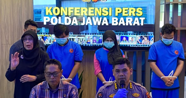 Polda Jabar Ungkap Kasus Joki UTBK dengan Dokumen Palsu di Bandung 2 Screenshot 2025 05 10 003847