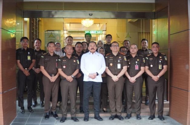 Jaksa Agung ST Burhanuddin Lakukan Sidak ke Kejaksaan Negeri Kabupaten Tangerang, Tekankan Profesionalisme dan Integritas 7 Screenshot 2025 05 27 152413