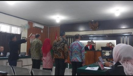 Sidang Korupsi Eks Pj Wali Kota Pekanbaru: Tiga Asisten dan Kabag Perencanaan Bersaksi, Ungkap Alur Pemotongan Anggaran Rp8,9 Miliar 1 cakaplahcom crgru 123048 m