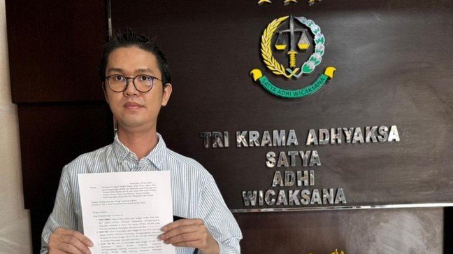 kuasa hukum umat buddha yayasan catur arya satyani membuat pengaduan di kejati kalbar 1747279576916 169