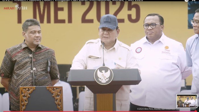 prabowo di peringatan hari buruh di monas 1746073005599 169