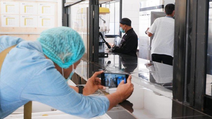 223 Siswa Keracunan Makanan Program MBG di Bogor, Yayasan Bina Insani dan SPPG Lakukan Evaluasi Total 9 sppg di bogor evaluasi buntut keracunan mbg 1747459013177 169