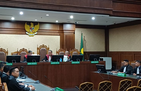 Sidang Korupsi Rorotan: Terdakwa Beberkan Yoory Corneles Minta Pegawai "Rapikan Dokumen" Jelang Audit BPK 1 Screenshot 2025 06 05 090637