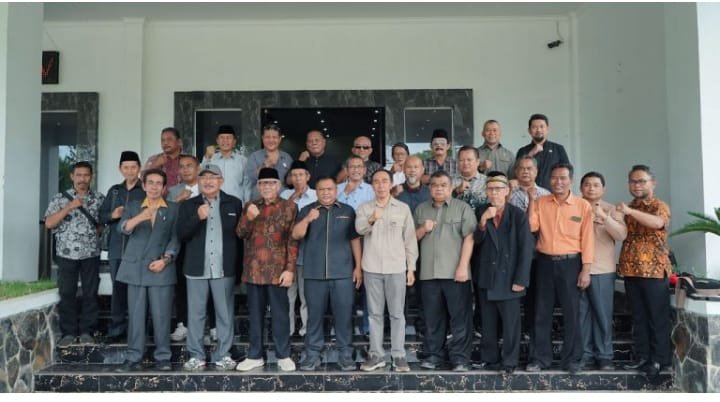 DPRD Kabupaten Sukabumi Tegaskan Dukungan Pemekaran Kabupaten Sukabumi Utara 1 WhatsApp Image 2025 06 10 at 17.38.00 ff8258fe