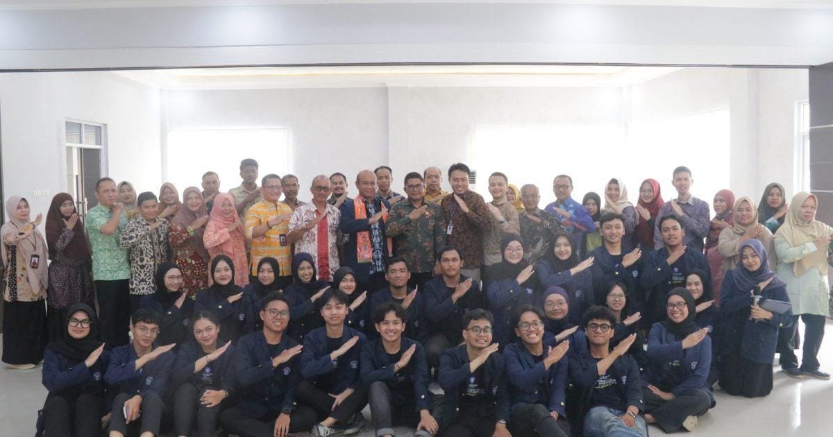 Mahasiswa IPB Disambut Hangat di Belitung: Sinergi Inovasi Anak Muda untuk Membangun Desa 2 WhatsApp Image 2025 06 28 at 09.39.18 63ffee9a