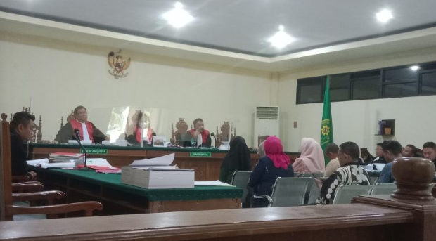 Jaksa Benarkan Uang Makan Minum Masuk ke Rekening Pribadi Wali Kota Kendari, Kuasa Hukum: Kenapa Bukan Dia yang Diseret? 1 Screenshot 2025 07 02 111259