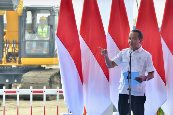 Bahlil Lahadalia Semprot Dirjen dan Dirut PLN di DPR: “Kurang Ajar Kalian, Habis Ini Ketemu Saya!” 1 Screenshot 2025 07 03 145725