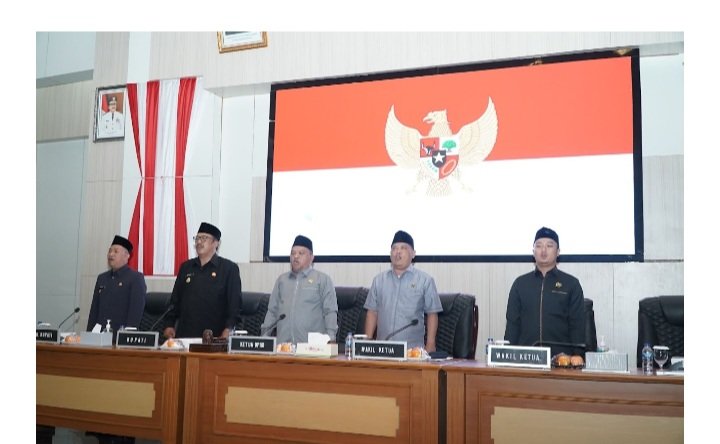 DPRD Kabupaten Sukabumi Gelar Rapat Paripurna ke-26 Bahas RPJMD 2025-2029 dan Perubahan KUA-PPAS 1 Screenshot 20250722 053909 Chrome