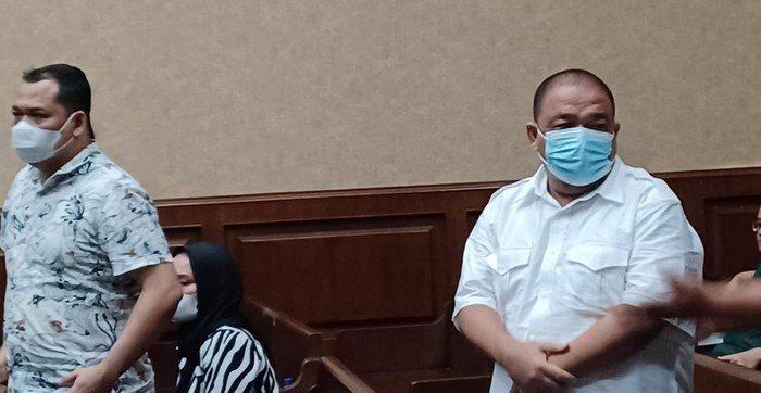 bupati langkat nonaktif terbit rencana perangin angin divonis hukuman pidana penjara 9 tahun hakim juga memvonis terdakwa lain 1 169