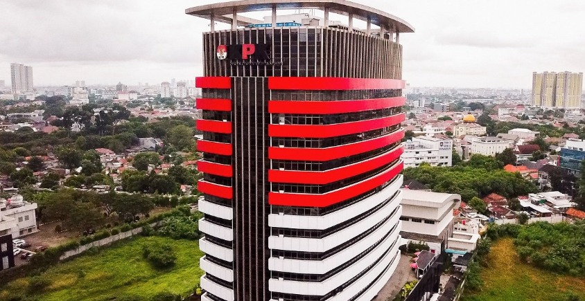 KPK Geledah Rumah Eks Menag Yaqut di Jakarta, Sita Dokumen dan Barang Elektronik Terkait Dugaan Korupsi Kuota Haji. 1 Screenshot 2025 08 16 125837