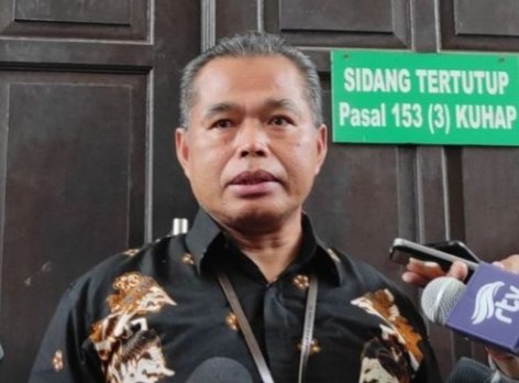 Lima Hakim Didakwa Terima Suap Rp60 Miliar dalam Kasus Ekspor CPO, Segera Disidangkan 1 WhatsApp Image 2025 08 12 at 08.30.45 2920cbf7