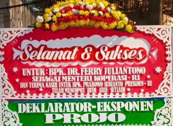 Reshuffle Kabinet, Presiden Prabowo Lantik Ferry Juliantono sebagai Menteri Koperasi Gantikan Budi Arie Setiadi 1 WhatsApp Image 2025 09 09 at 22.34.15 2a0bfec3 1