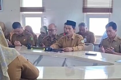 RSUD R. Syamsudin, SH Terima Kunjungan Tim Ombudsman RI: Komitmen Tingkatkan Mutu Pelayanan Publik 8 WhatsApp Image 2025 10 28 at 12.12.52 5cb76710