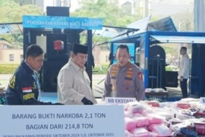Presiden Prabowo Pimpin Pemusnahan 214 Ton Narkoba Senilai Rp29 Triliun: Polri Selamatkan 629 Juta Jiwa dari Bahaya Narkotika 5 WhatsApp Image 2025 10 30 at 01.39.32