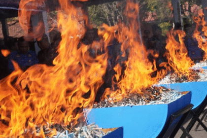 Bea Cukai Gempur Gudang Rokok Ilegal di Bandung, Nilainya Capai Miliaran Rupiah! 2 Screenshot 2025 11 10 201619