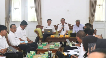 Pemkab Sukabumi Perkuat Upaya Pencegahan Korupsi, Sekda Pimpin Rapat Pemenuhan Dokumen IKPD MCSP KPK RI 7 Screenshot 2025 11 27 065034