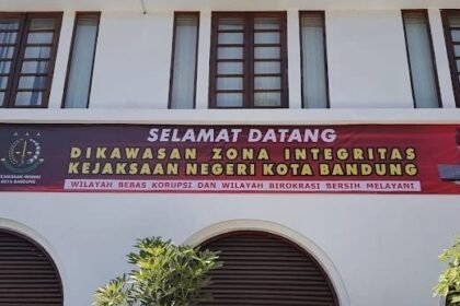 Ketua NasDem Kota Bandung, Rendiana Awangga, Diperiksa Kejari Terkait Dugaan Korupsi di Lingkungan Pemkot Bandung 6 WhatsApp Image 2025 11 04 at 15.34.33