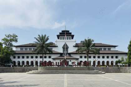 Screenshot 2025 12 08 215315