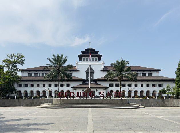 Screenshot 2025 12 08 215315