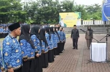 8.164 PPPK Paruh Waktu Resmi Dilantik, Bupati Asep Jafar Tegaskan Komitmen Perkuat Pelayanan Publik Sukabumi 2 WhatsApp Image 2025 12 04 at 14.09.40 c660776e