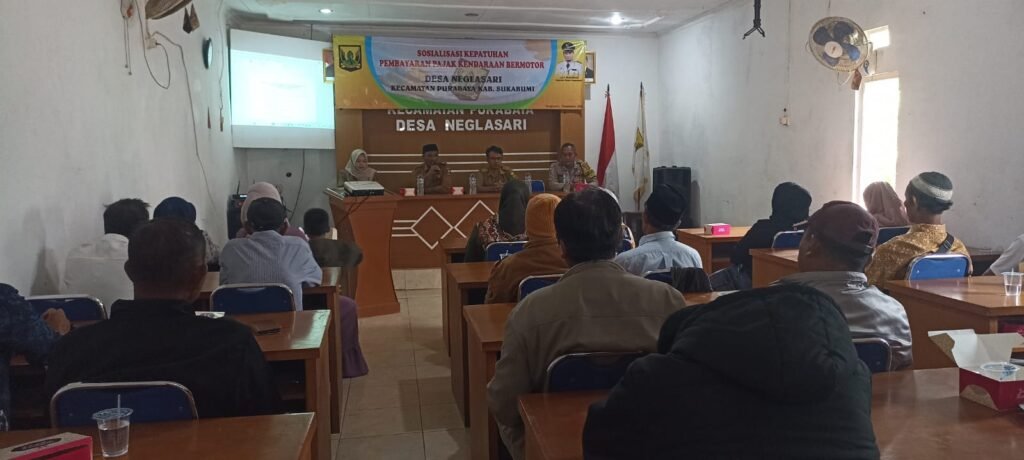 Sosialisasi Kepatuhan Pajak Kendaraan Bermotor Digelar di Desa Neglasari, Camat Purabaya Tekankan Pentingnya Kesadaran Warga 3 WhatsApp Image 2025 12 12 at 13.20.47