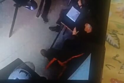 Diduga Campuri Kewenangan Pengadilan, Oknum Advokat Sorotan dalam Perkara Perdata PN Bale Bandung 6 WhatsApp Image 2026 01 02 at 11.51.11 AM