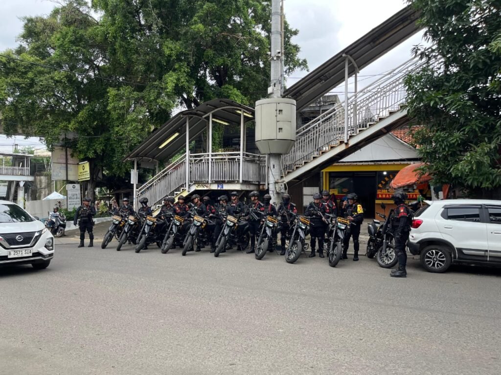 Brimob Polda Metro Jaya Intensifkan Monitoring Pasca Tawuran di Terowongan Manggarai 2 WhatsApp Image 2026 01 04 at 17.14.16