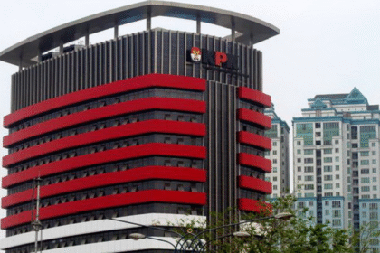 KPK Tangkap Pegawai Bea Cukai Terkait Dugaan Gratifikasi, Lima Koper Uang Rp5 Miliar Disita 6 Screenshot 2026 02 28 043449