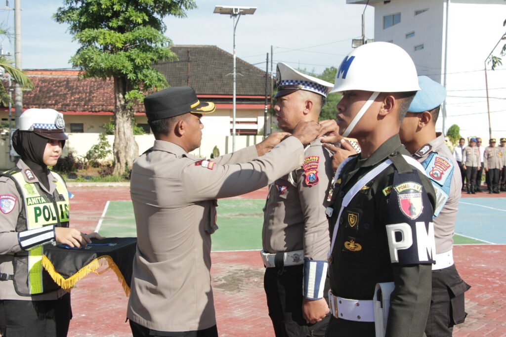 Ciptakan Keamanan dan Keselamatan di Jalan Raya, Polres Sumenep Gelar Apel Operasi Keselamatan Semeru 2026 2 WhatsApp Image 2026 02 02 at 12.17.51
