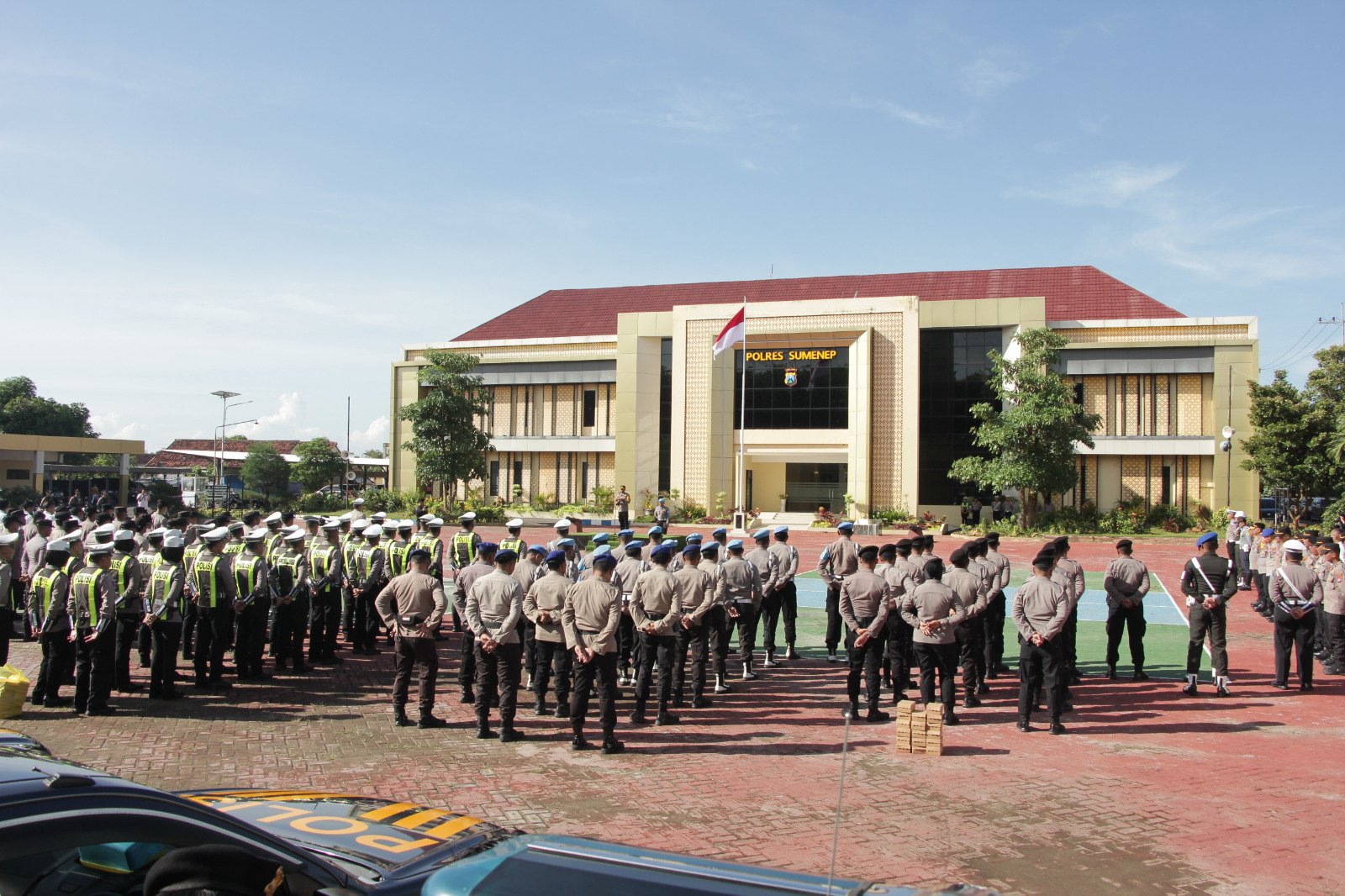 Ciptakan Keamanan dan Keselamatan di Jalan Raya, Polres Sumenep Gelar Apel Operasi Keselamatan Semeru 2026 1 WhatsApp Image 2026 02 02 at 12.17.52 1